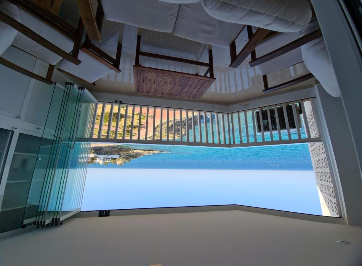 Room In Apartment - 1St Line Top Floor Apartment Carrer del Mar Luaran gambar